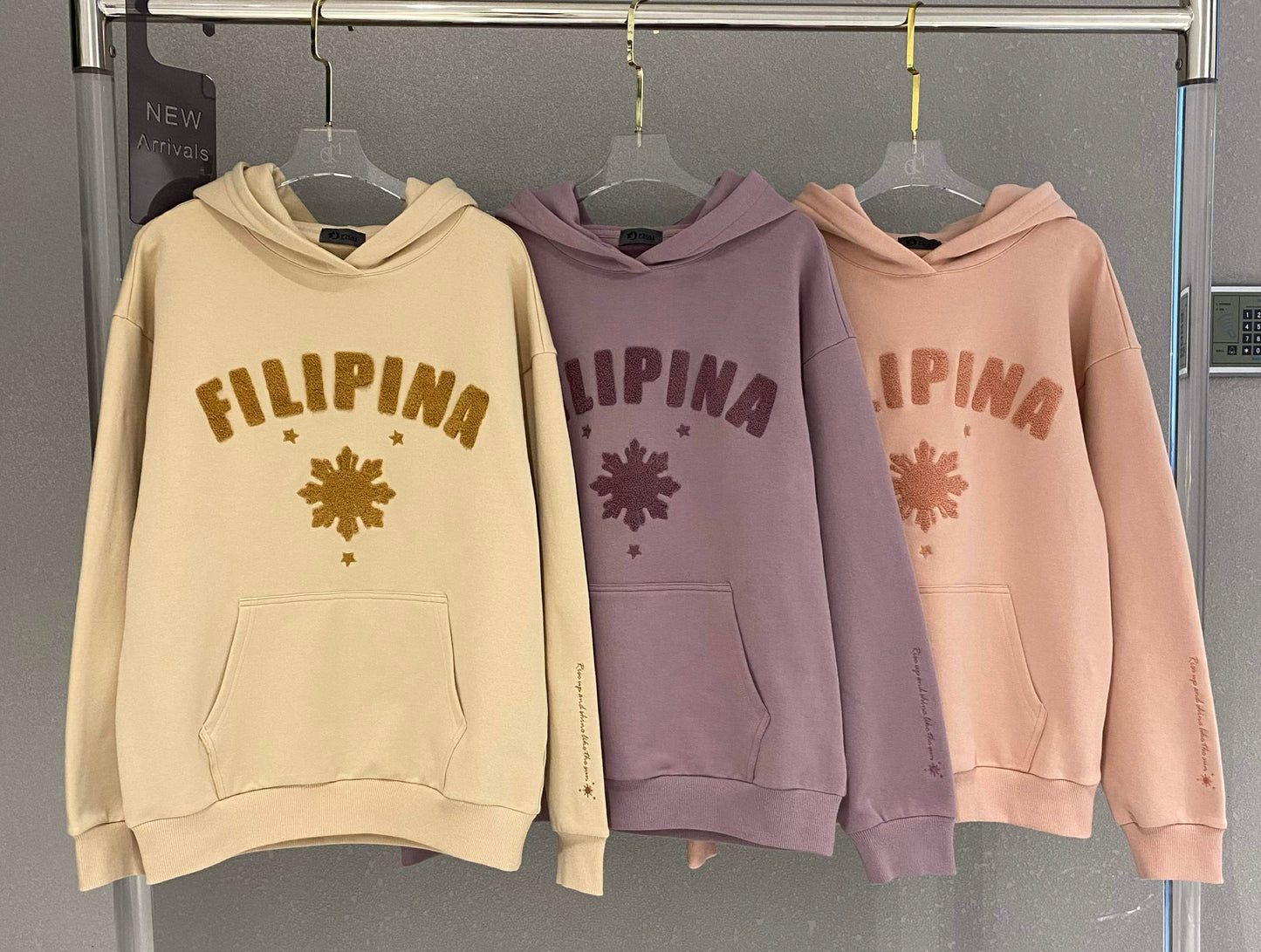 FILIPINA Pullover Hoodie
