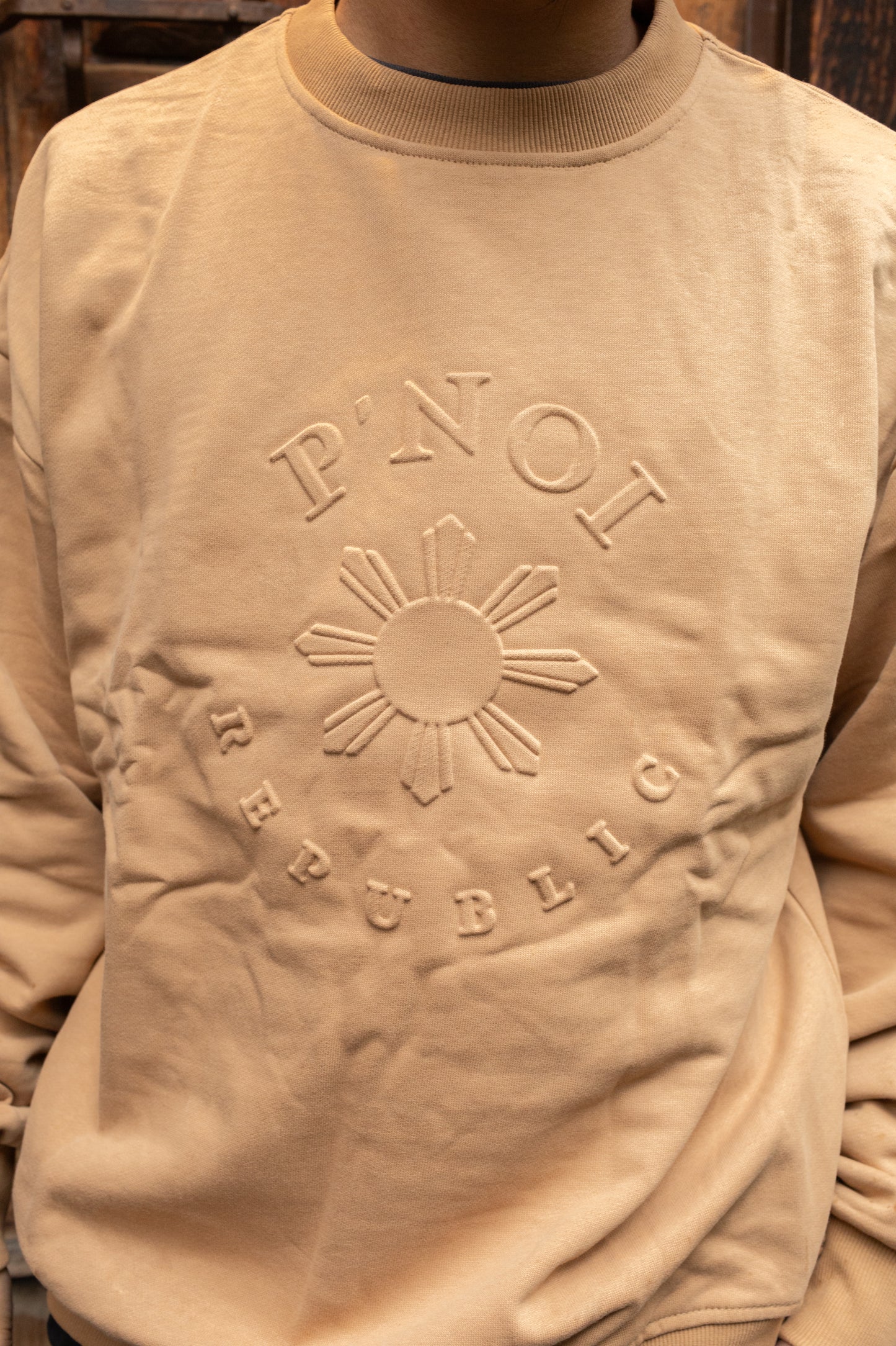 P'NAI REPUBLIC MEN'S CREWNECK