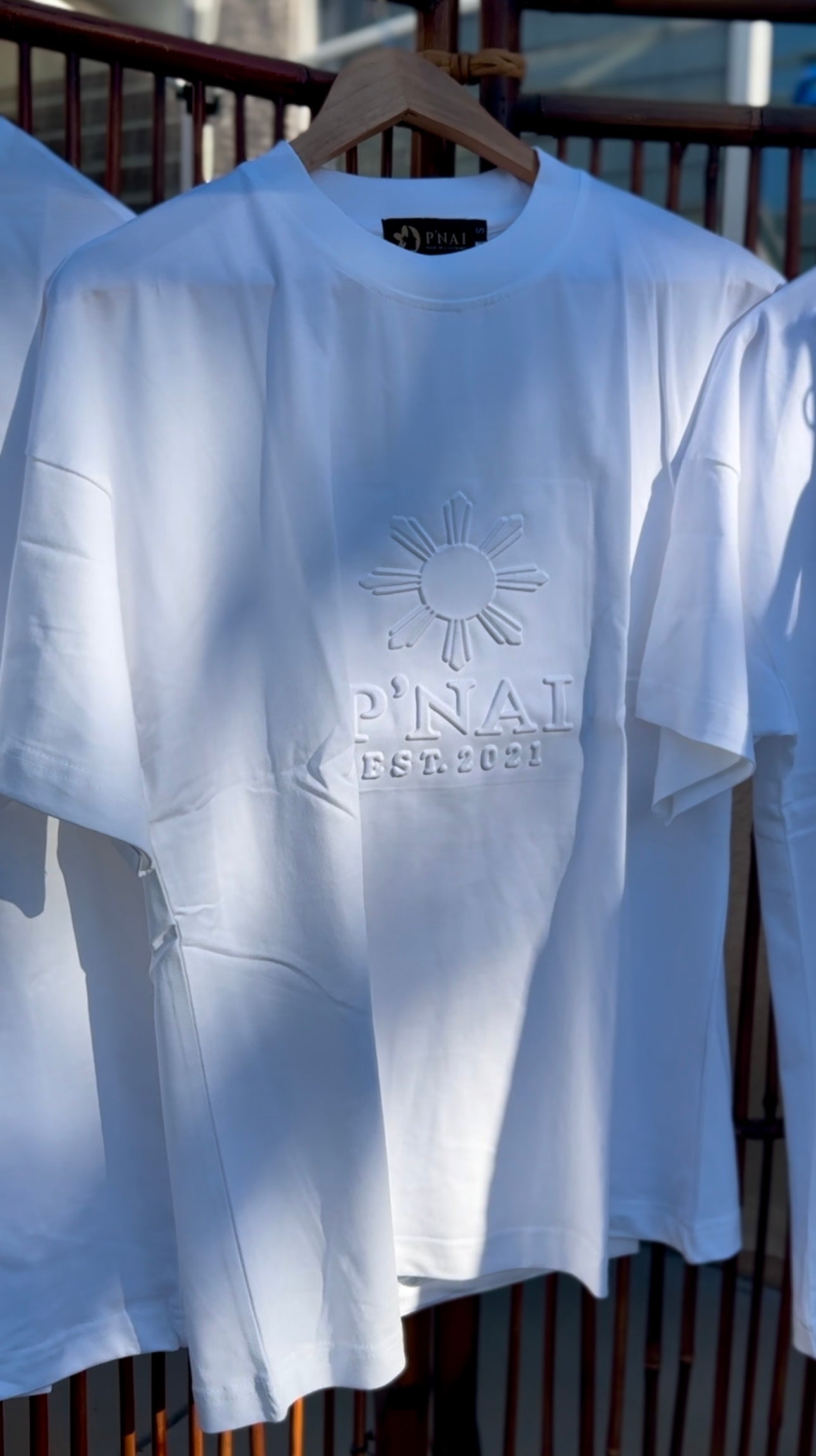 P'NAI Emboss Sunstar T-shirt