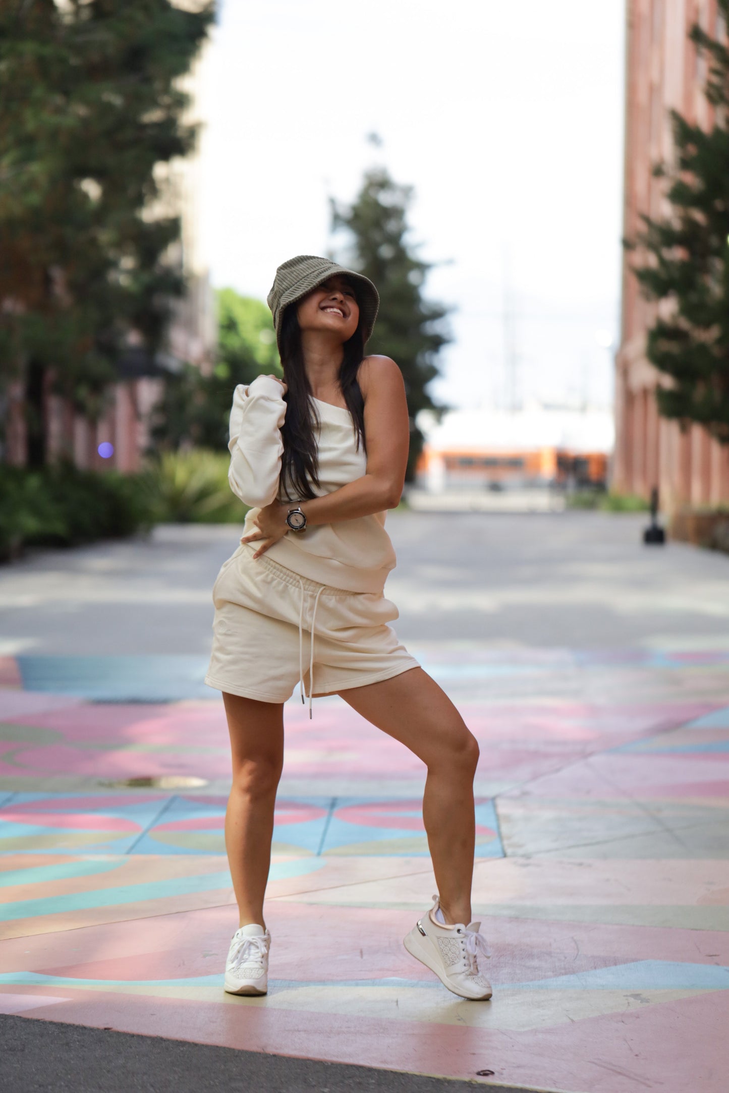 GANDA One-Shoulder Tracksuit Shorts Set